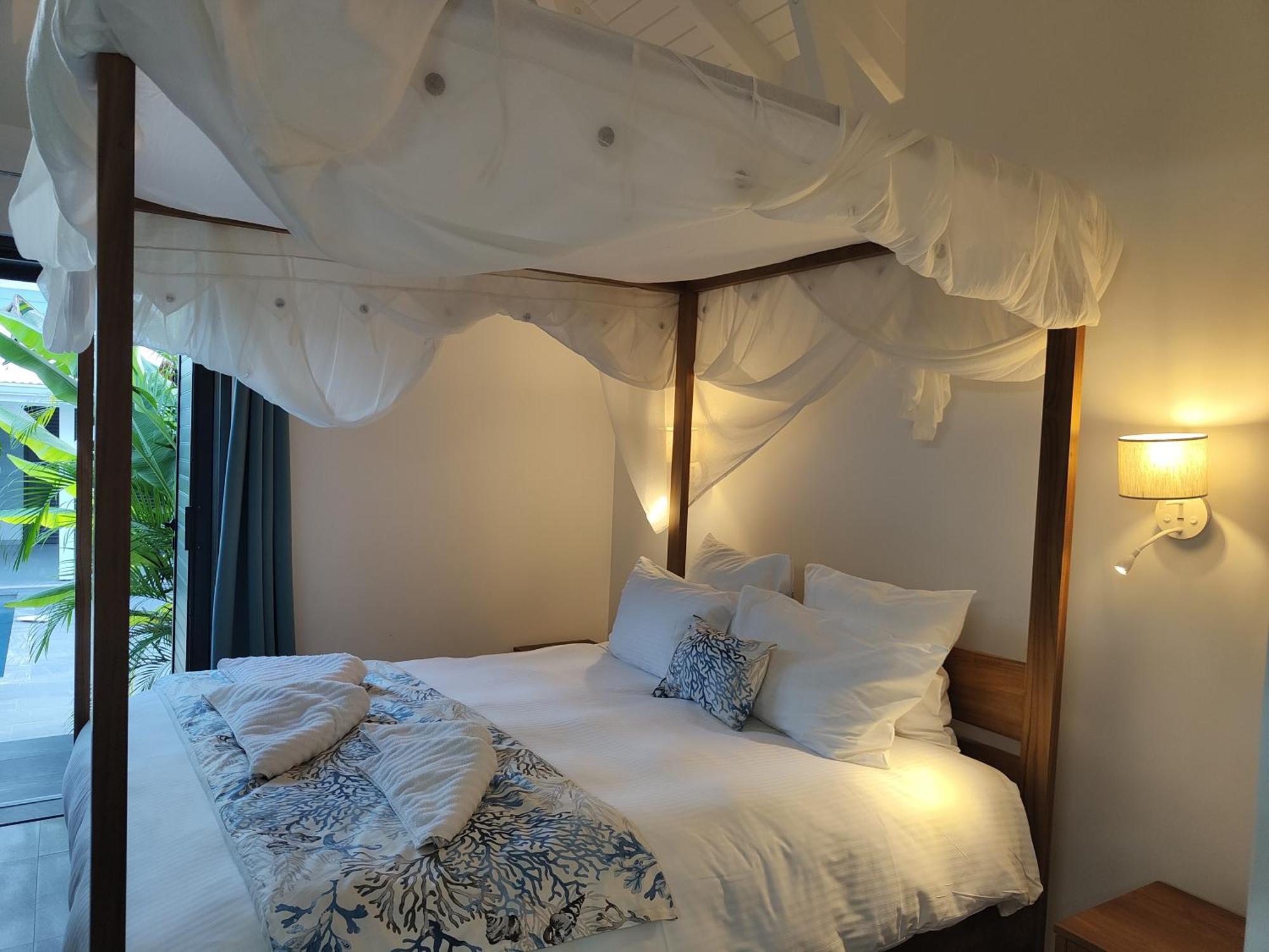 Majesty Palm Hotel Saint-Francois  Dış mekan fotoğraf